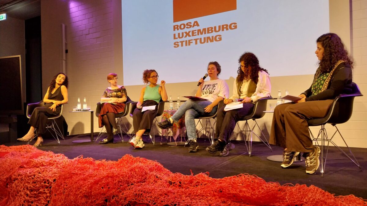 De Ni Una Menos a Jin Jiyan Azadî: intercambio de experiencias en la Fundación Rosa Luxemburg